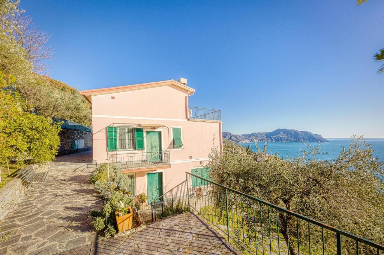 Casaviva - Ampio Trilocale Vista Mare Con Piscina - Pieve Alta Lägenhet Pieve Ligure Exteriör bild